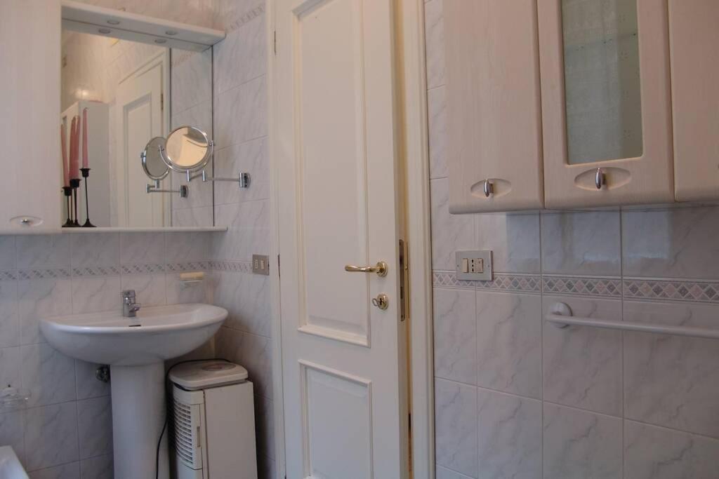 Mareblu Rapallo Mare Ngoại thất bức ảnh